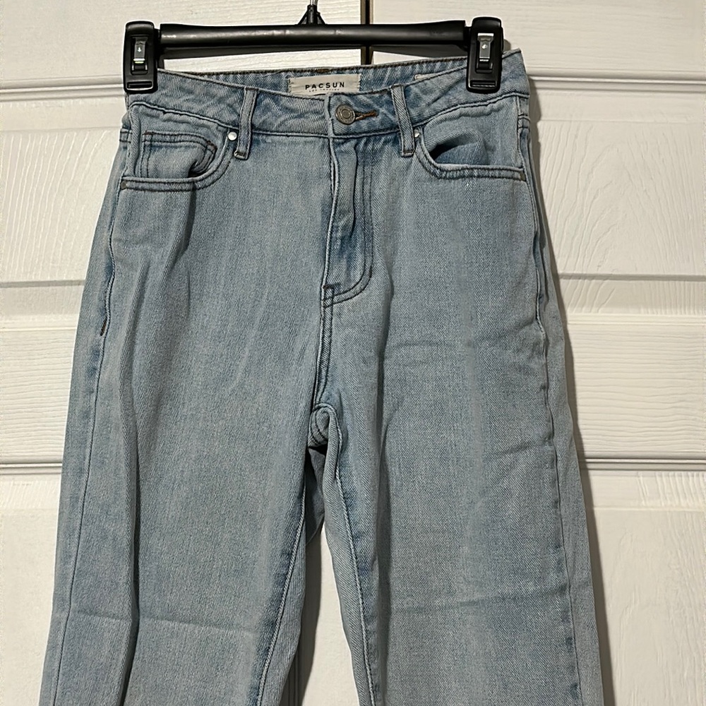 Pacsun Denim Light Blue Mom Jeans - Picture 2 of 8